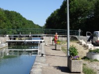 La 31 sur le canal de Briare